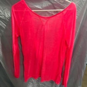 Women’s fashion shirt